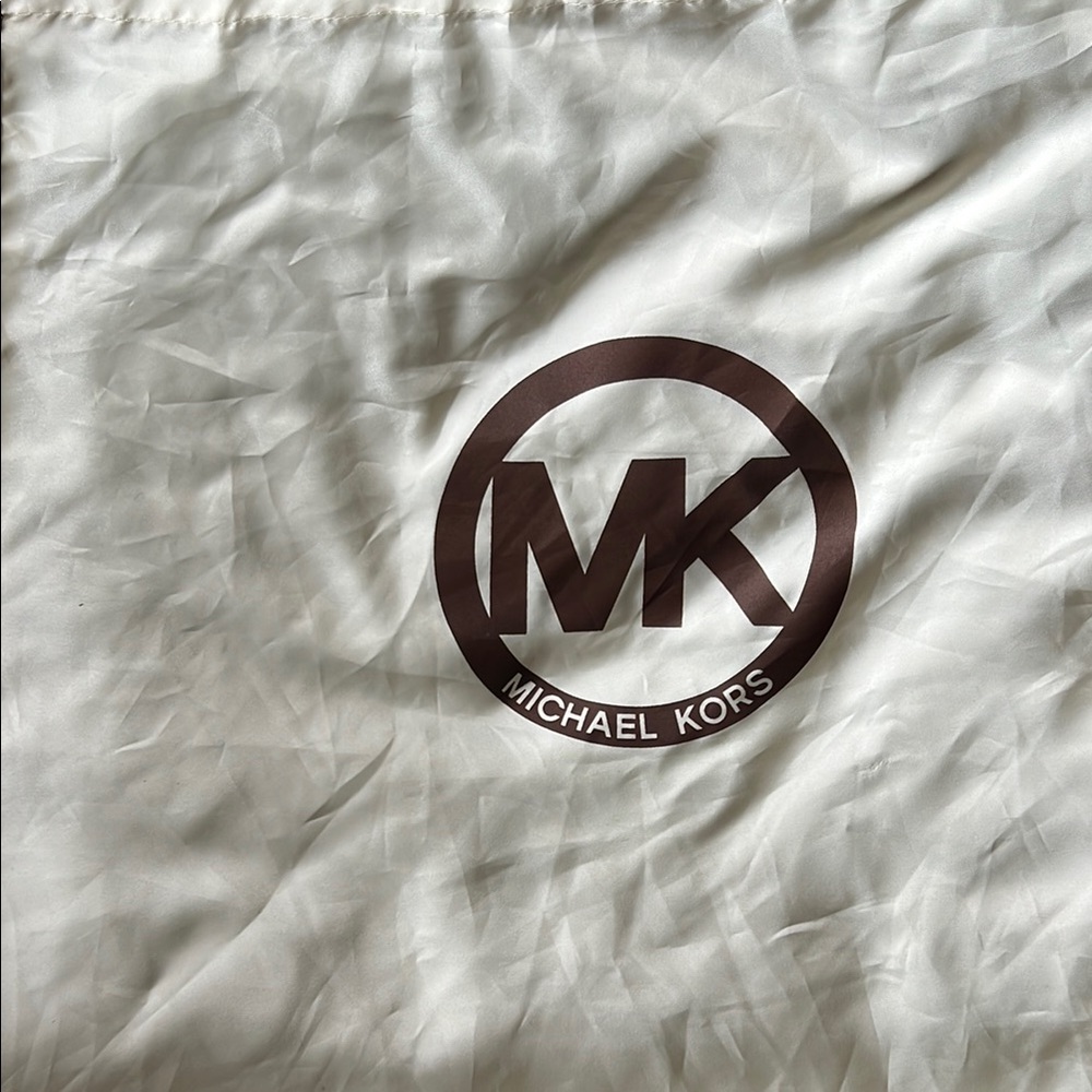 Michael Kors Green Satchel with Gold Hardware - Picture 5 of 11